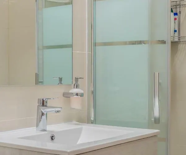 Dohany Residency Inner Synagogue Apartament *