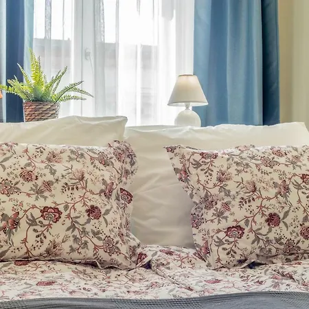 Dohány Residency Inner Synagogue *